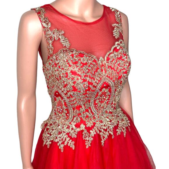 Red Fit & Flare Short Prom Dress size 0 2 4 Corset Back Gold Lace Tulle - Picture 3 of 5
